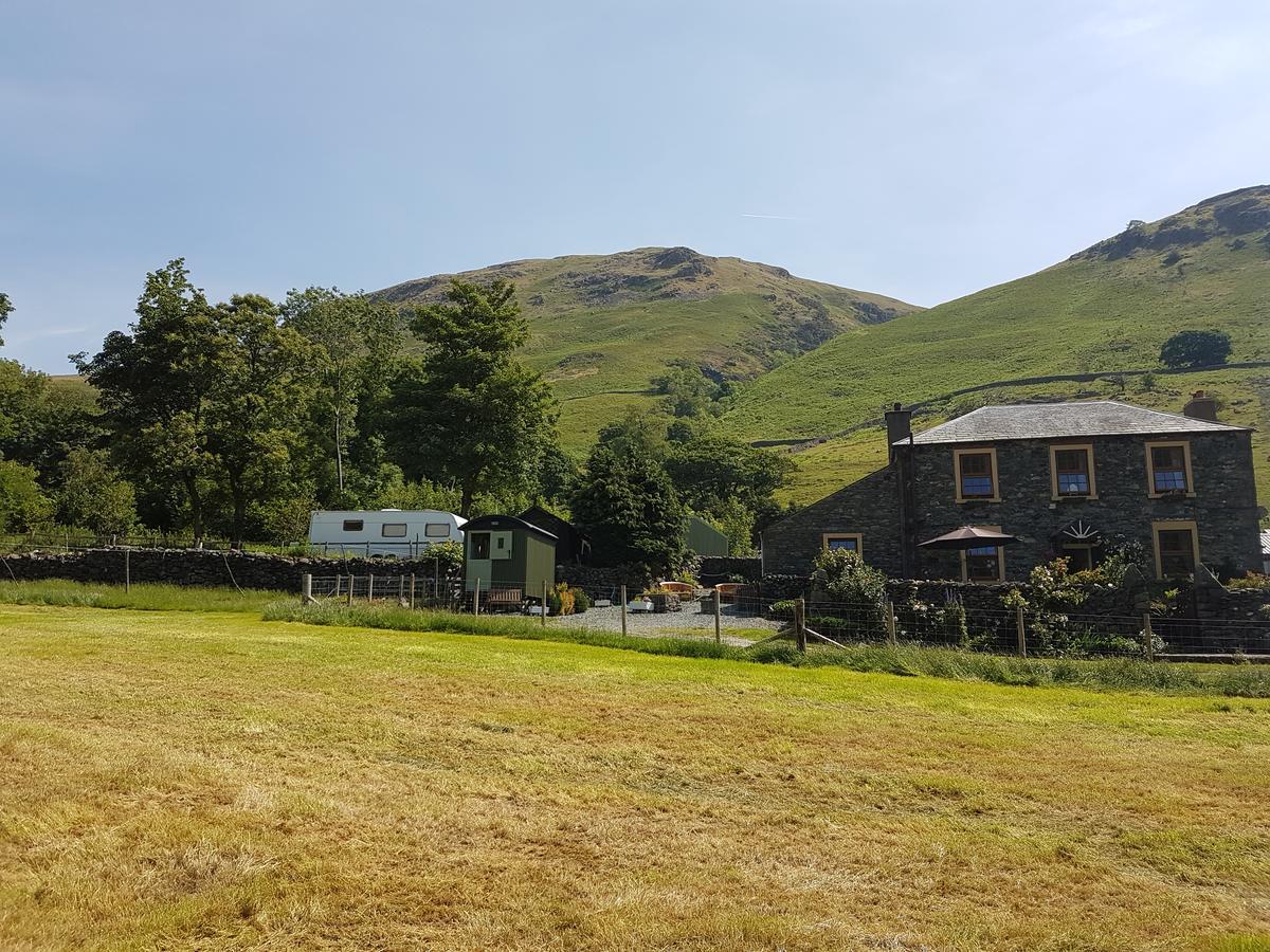 Shepherds Hut Dolly Wagon Keswick  Bagian luar foto